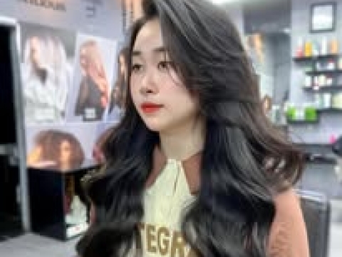 Mẫu Tóc Uốn