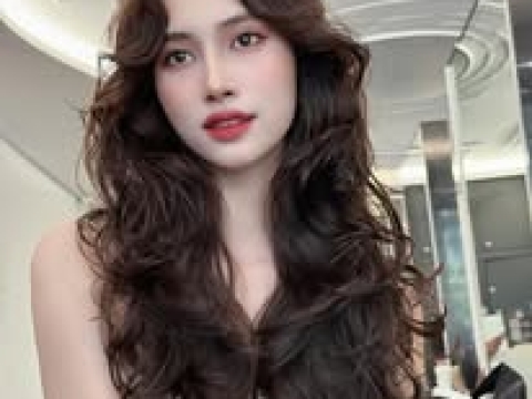 Mẫu Tóc Uốn