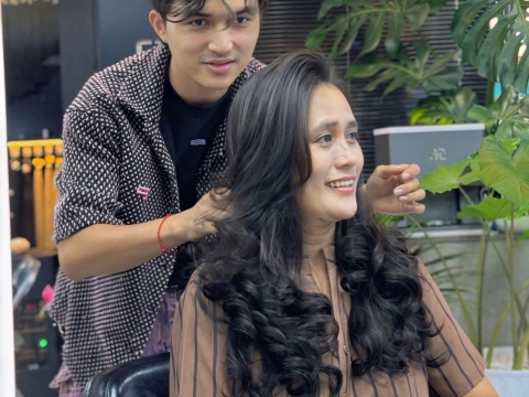 Tóc Trung Niên 