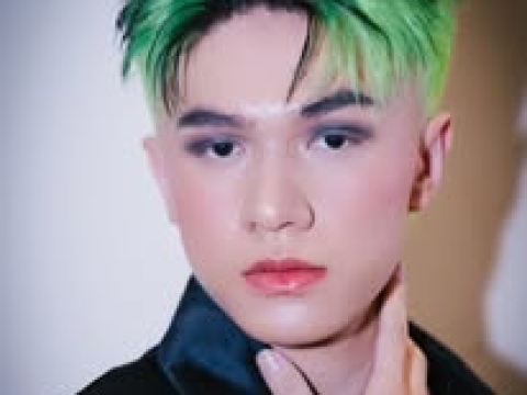 LGBT
