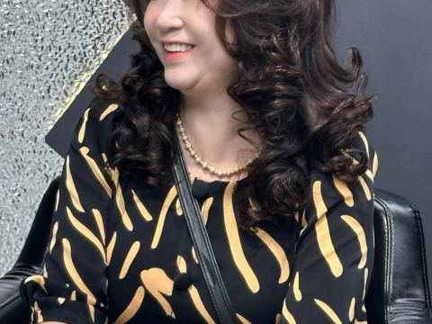 Tóc Trung Niên 