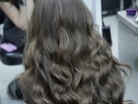 Mẫu Tóc Uốn