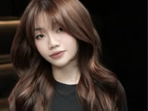 Mẫu Tóc Uốn