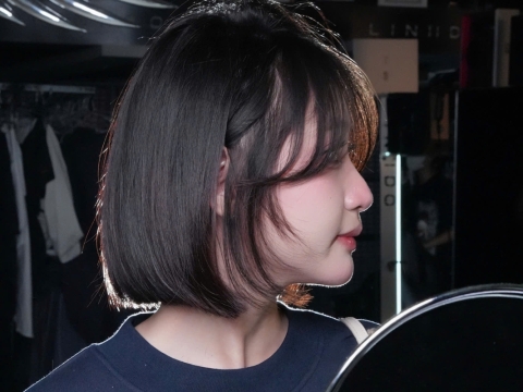 Hiến Tóc Nữ