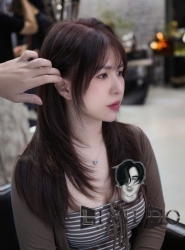 Mái Pháp – Nâu Đỏ: Dịu Dàng, Cuốn Hút Và Đầy Cá Tính